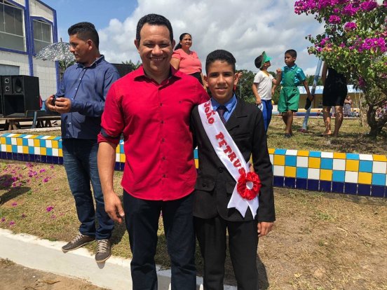 Desfile das escolas de Bacuri- Ma